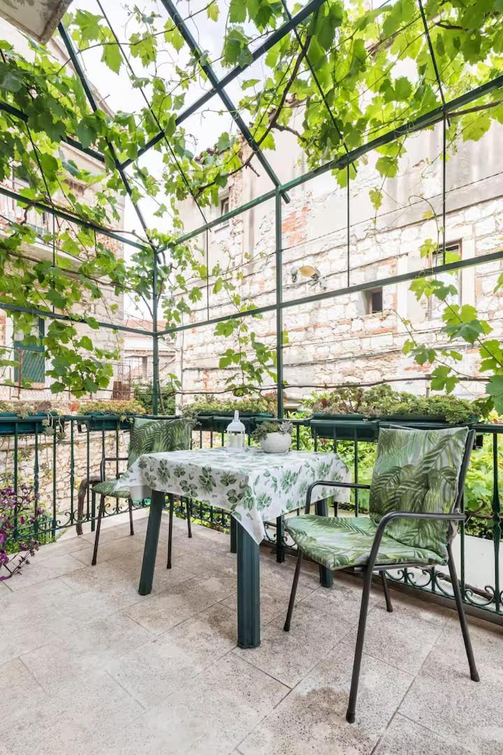 Luxury In Old Town Center With Terrace